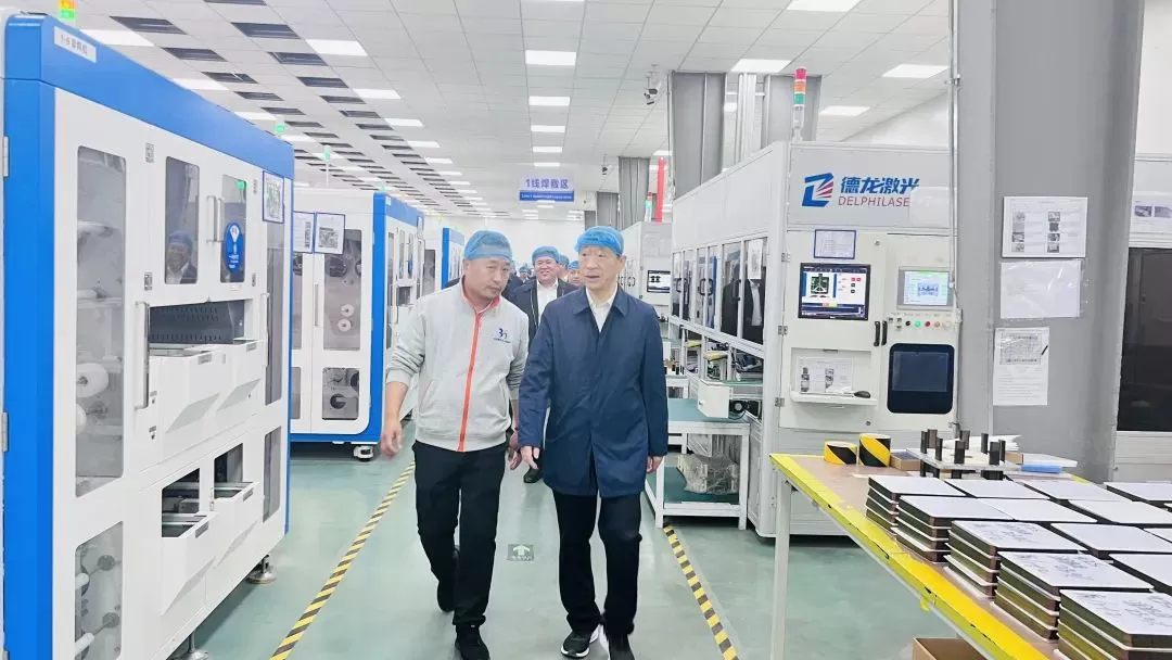 市委政法委领导来英辰能源调研走访