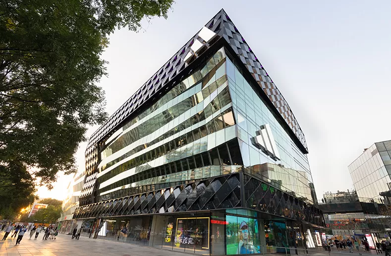 Adidas flagship store in Sanlitun, Beijing (2022)